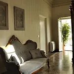 Bed & Breakfast San Marco Residenza Caluri