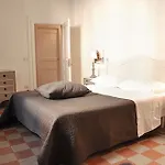 San Marco Residenza Caluri Bed & Breakfast 3*