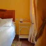 San Marco Residenza Caluri Bed & Breakfast 3*