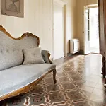 San Marco Residenza Caluri Bed & Breakfast 3*