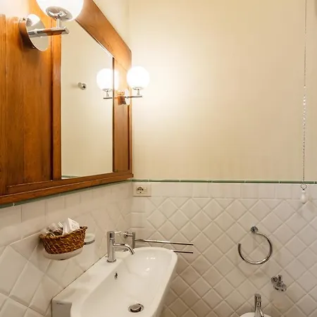 San Marco Residenza Caluri Bed and Breakfast 3*