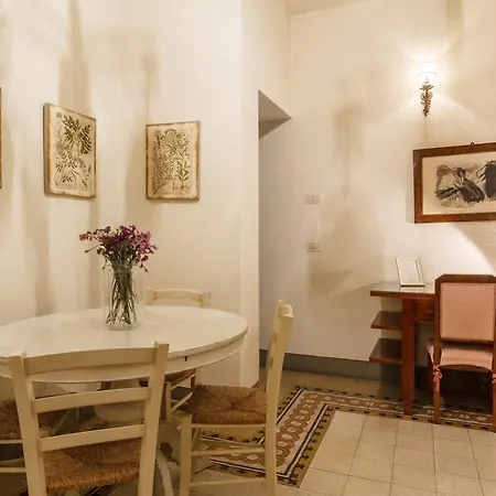 San Marco Residenza Caluri 3*